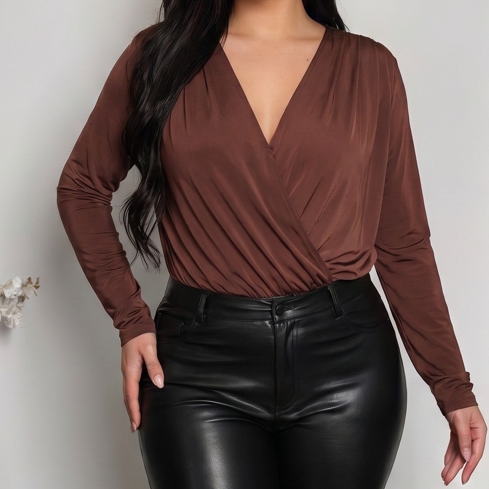 Express Womens XL Brown Long Sleeve Surplice Wrap Bodysuit V-Neck Pleated NWT